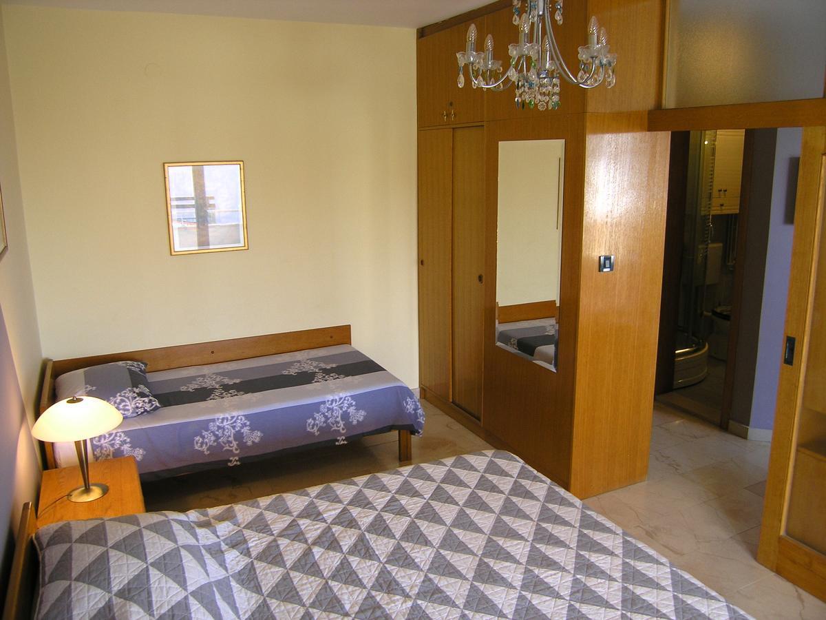Apartments Oribella Krk Town Luaran gambar